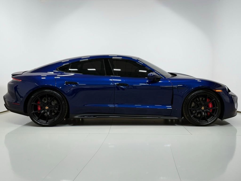 Used 2024 Porsche Taycan GTS w/ Premium Package (P6U) AWD/4WD image 18