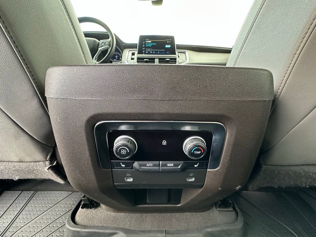 Used 2022 Chevrolet Tahoe LT w/ Luxury Package image 7