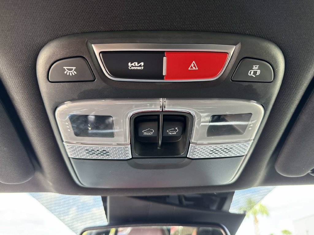Used 2023 Kia Telluride SX FWD image 46