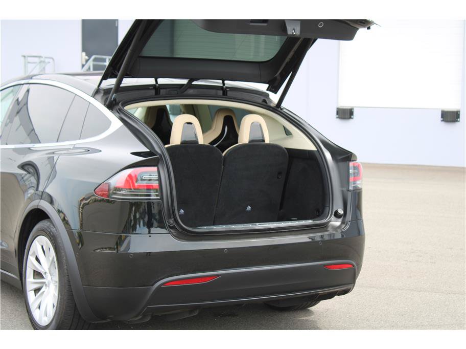Used 2016 Tesla Model X 75D AWD/4WD image 28