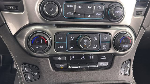 Used 2019 Chevrolet Suburban Premier image 30