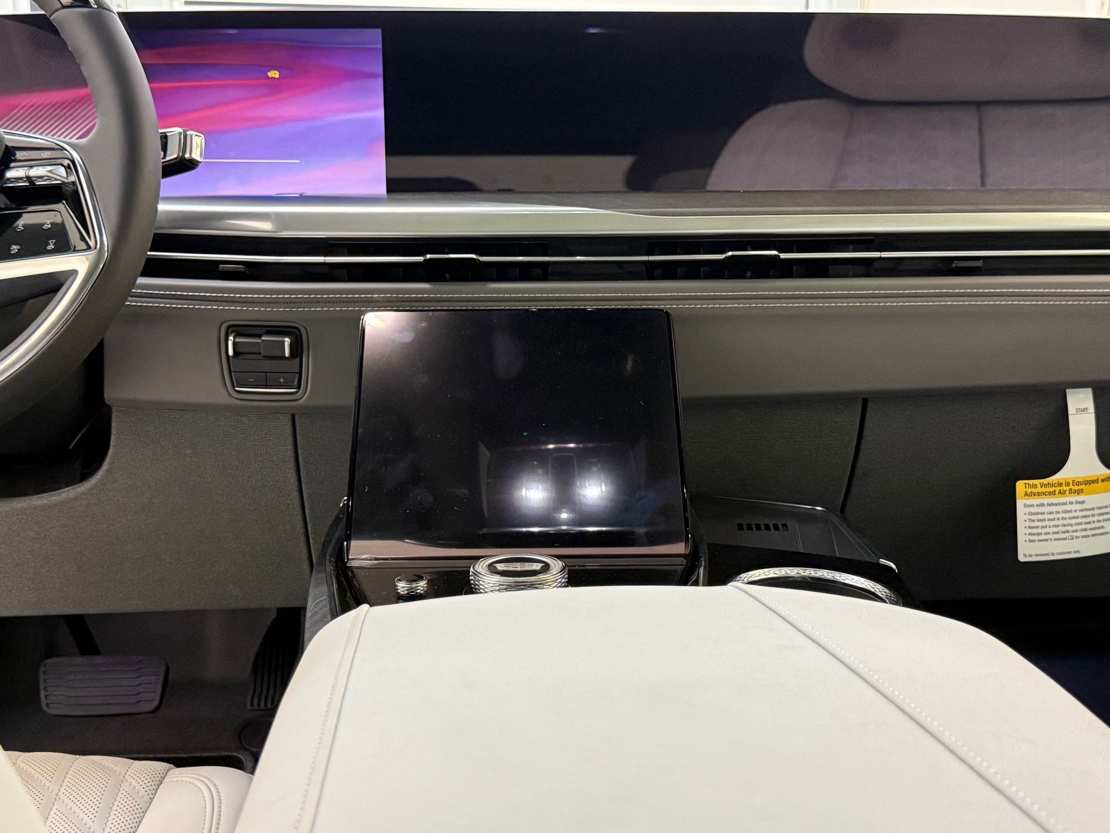 New 2026 Cadillac Escalade IQL Luxury image 31