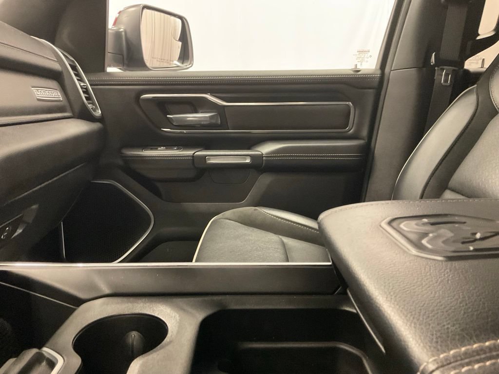 Used 2023 RAM 1500 Laramie AWD/4WD image 21