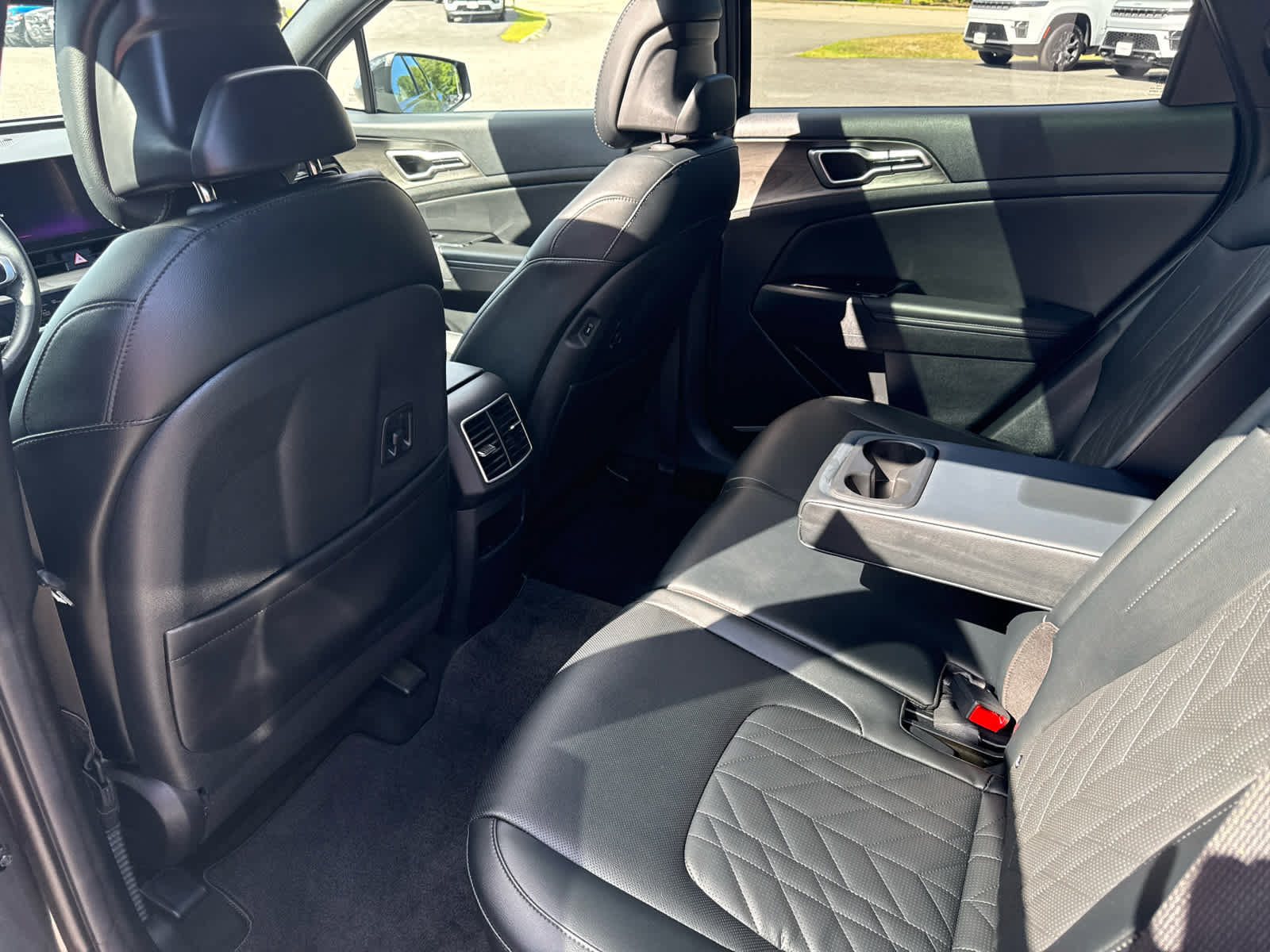 Used 2024 Kia Sportage X-Line w/ X-Line Premium Package AWD/4WD image 18