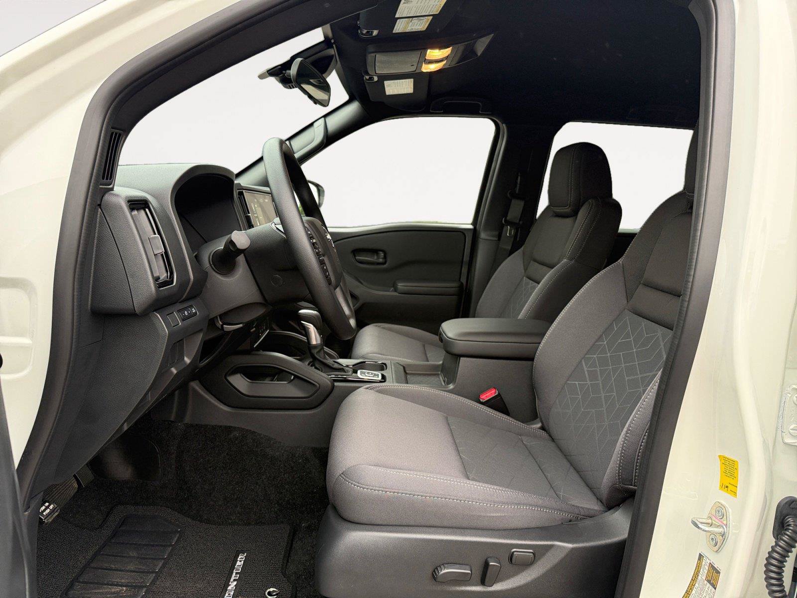 New 2026 Nissan Frontier SV w/ Tow Package AWD/4WD image 10