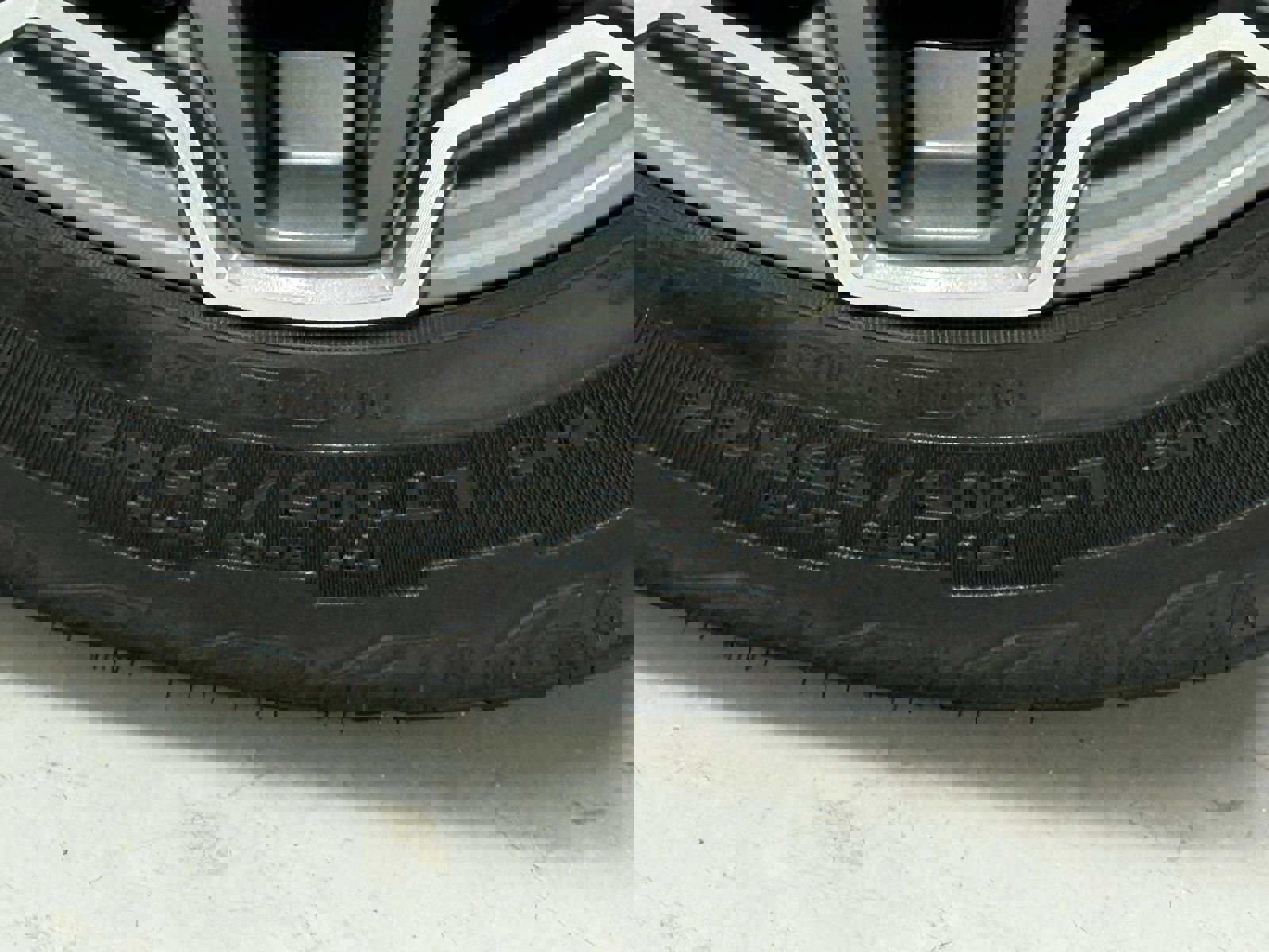 Used 2024 GMC Hummer EV 3X w/ LPO, Cargo Utility Package image 45