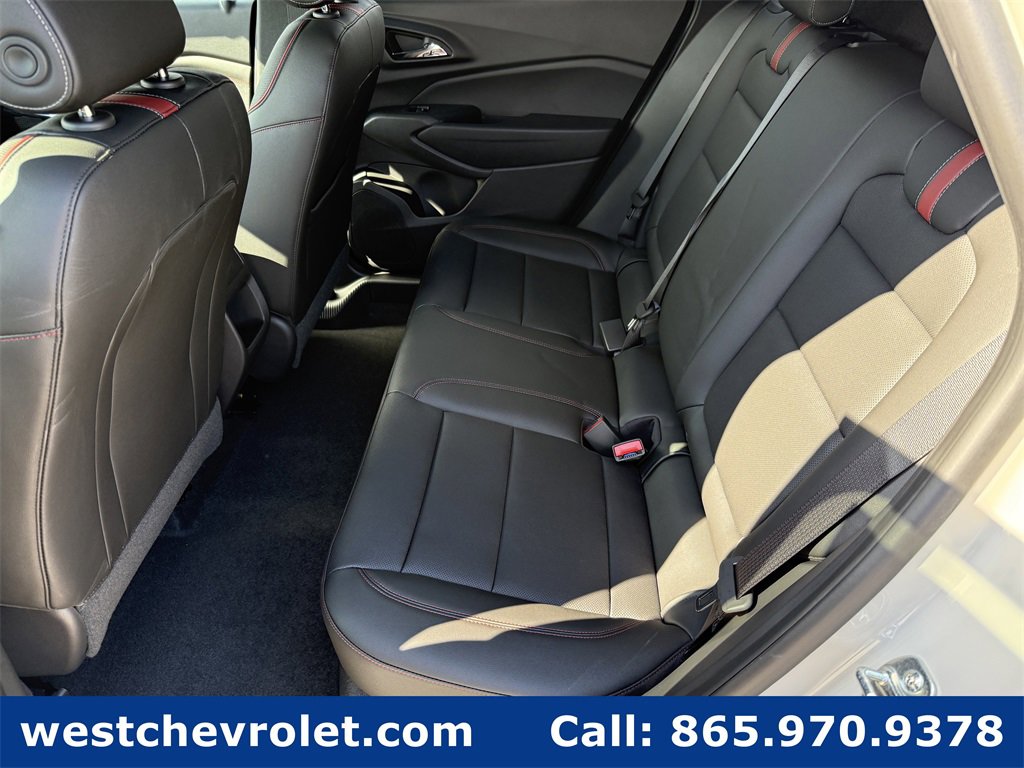 New 2026 Chevrolet Trax RS w/ Sunroof Package image 11