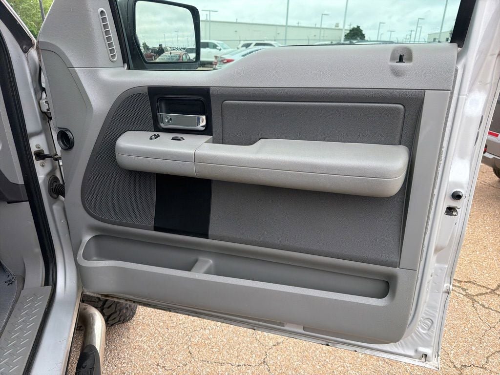 Used 2006 Ford F150 FX4 AWD/4WD image 9