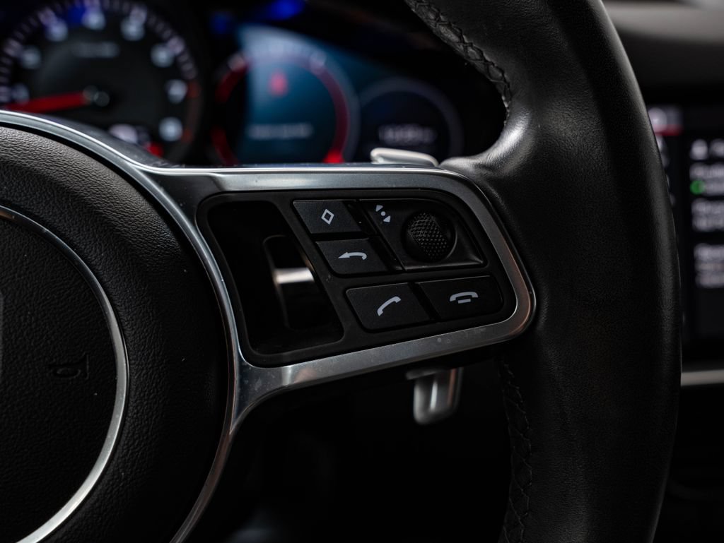 Certified 2020 Porsche Cayenne AWD/4WD image 29