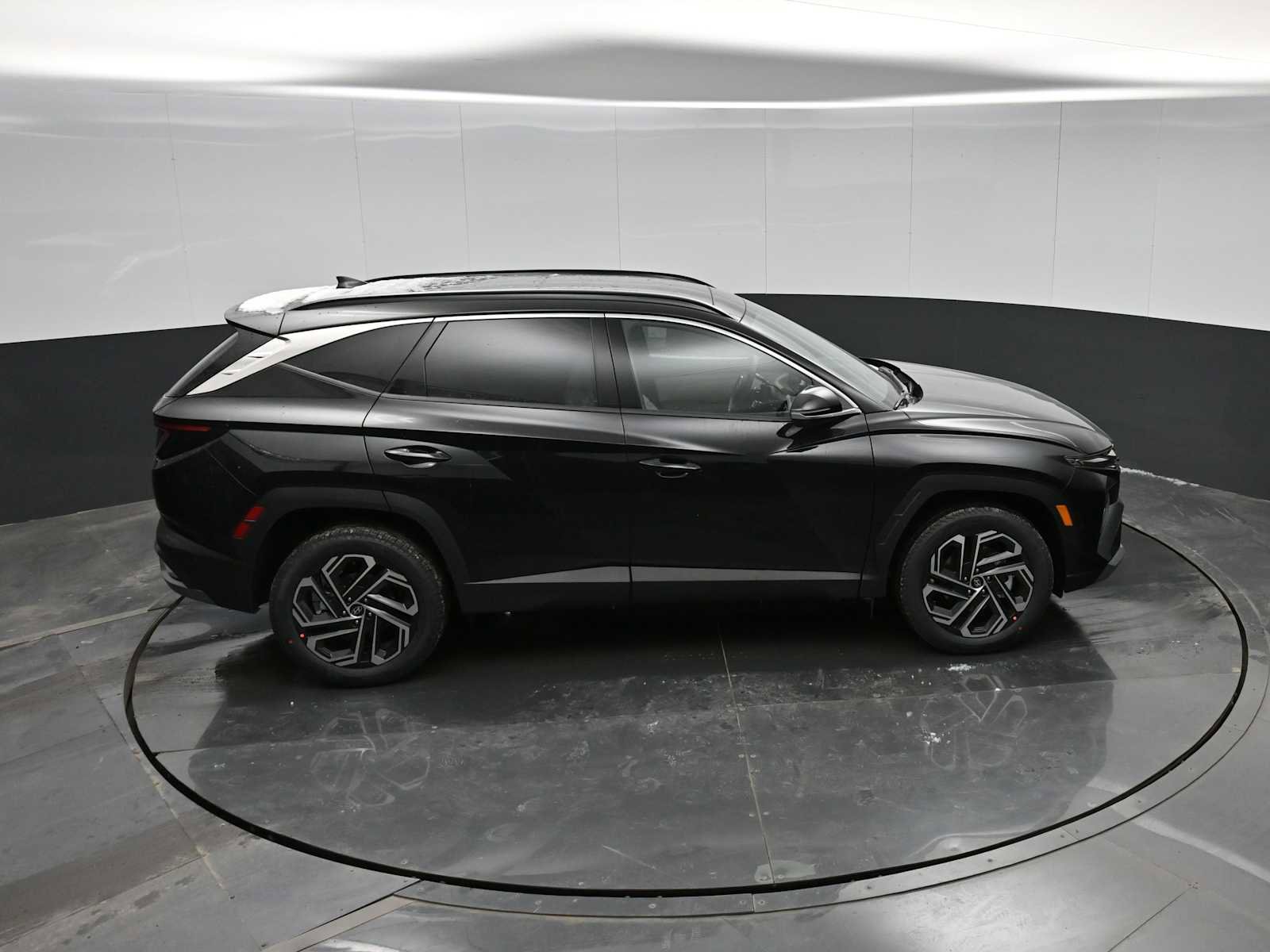 New 2026 Hyundai Tucson Limited image 30