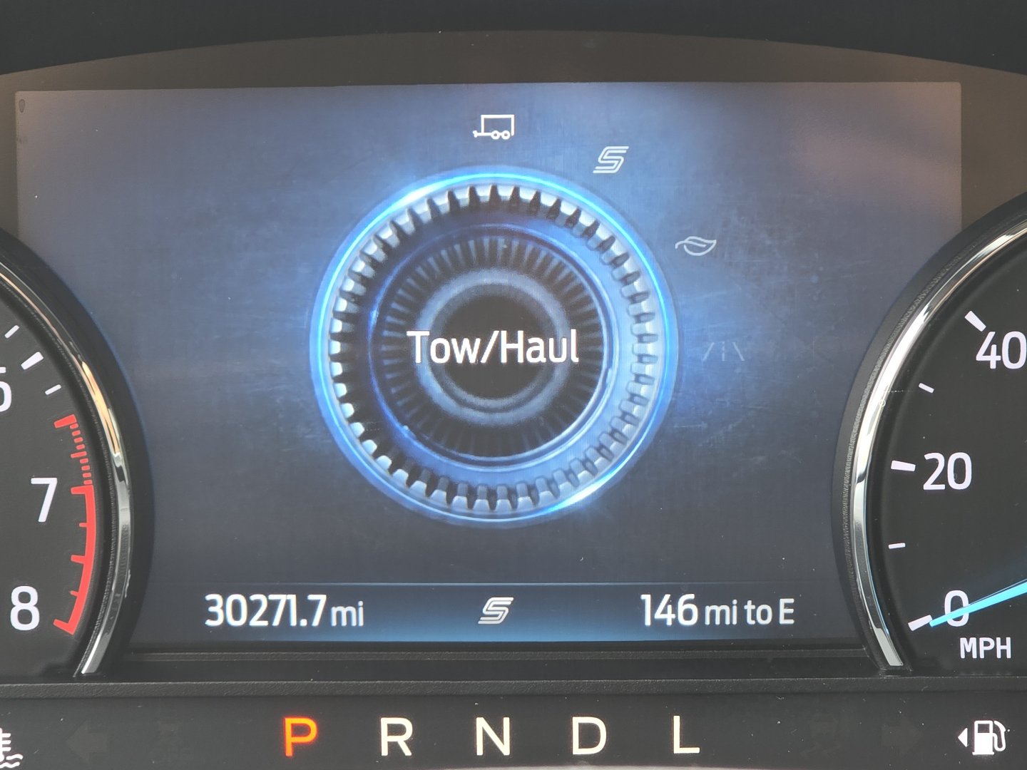 Used 2023 Ford Explorer XLT w/ Equipment Group 202A AWD/4WD image 15