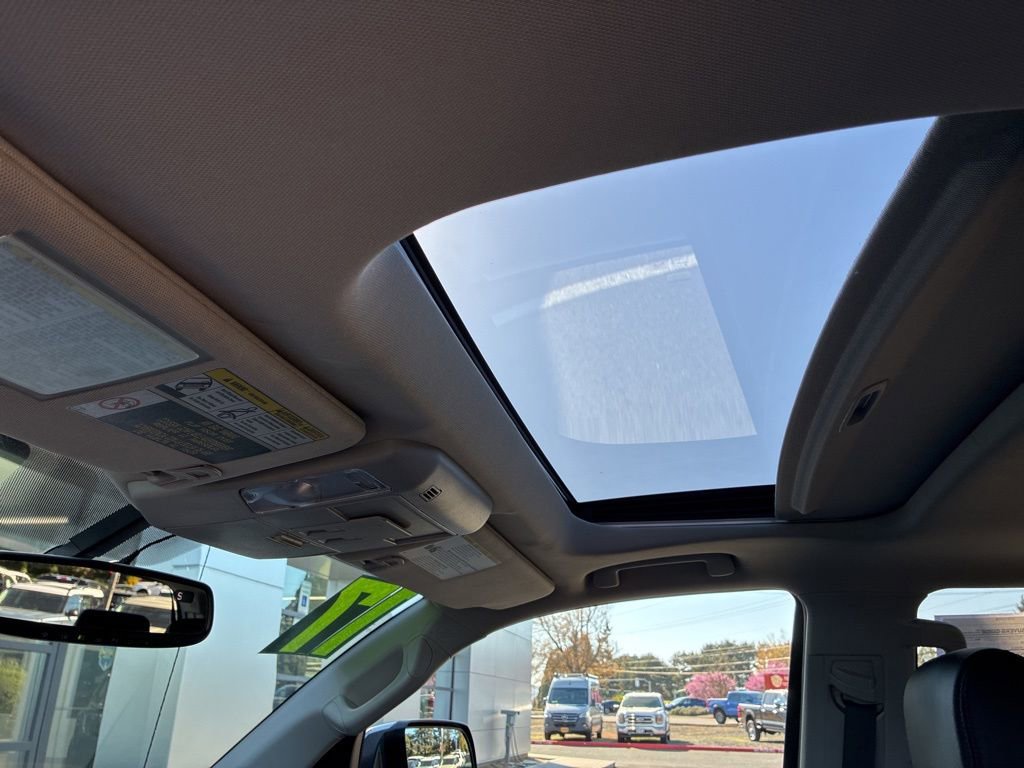 Used 2017 Toyota Tundra Platinum AWD/4WD image 29