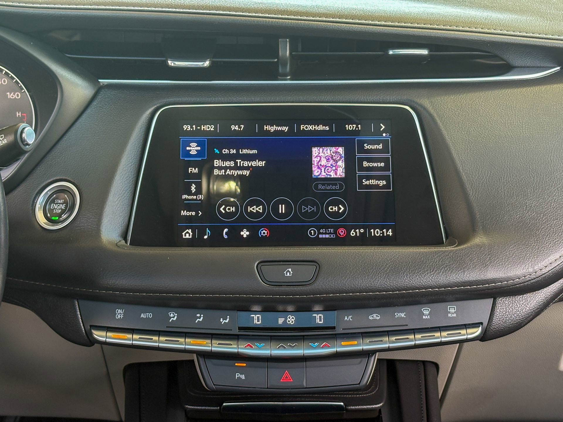 Used 2022 Cadillac XT4 Premium Luxury AWD/4WD image 36