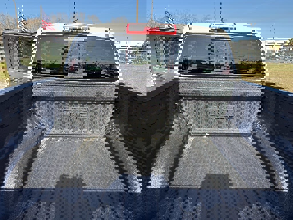 New 2026 GMC Canyon Elevation w/ Convenience Package image 25