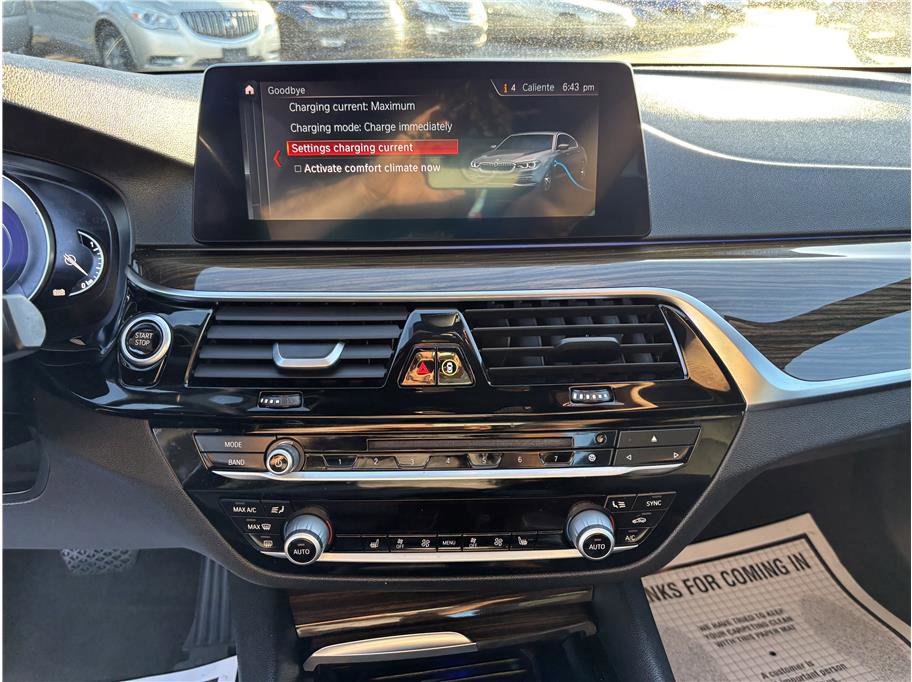 Used 2019 BMW 530e w/ Convenience Package RWD image 13