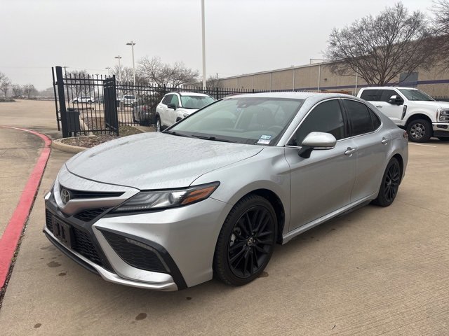 Used 2022 Toyota Camry XSE image 1