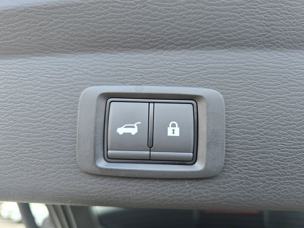 New 2026 Nissan Rogue Platinum image 32