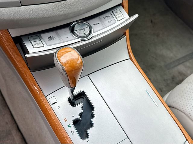 Used 2005 Toyota Avalon Limited image 17