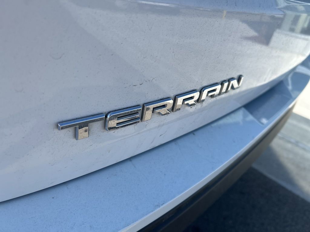 Used 2020 GMC Terrain SLE image 4