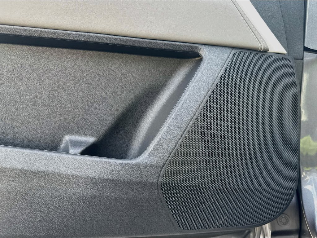 New 2027 INFINITI QX60 Luxe w/ Cargo Package FWD image 19