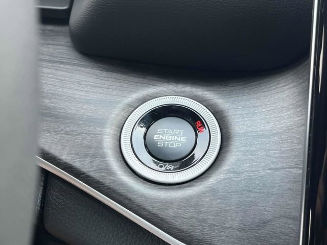 New 2025 Jeep Grand Cherokee Limited w/ Luxury Tech Group II image 27