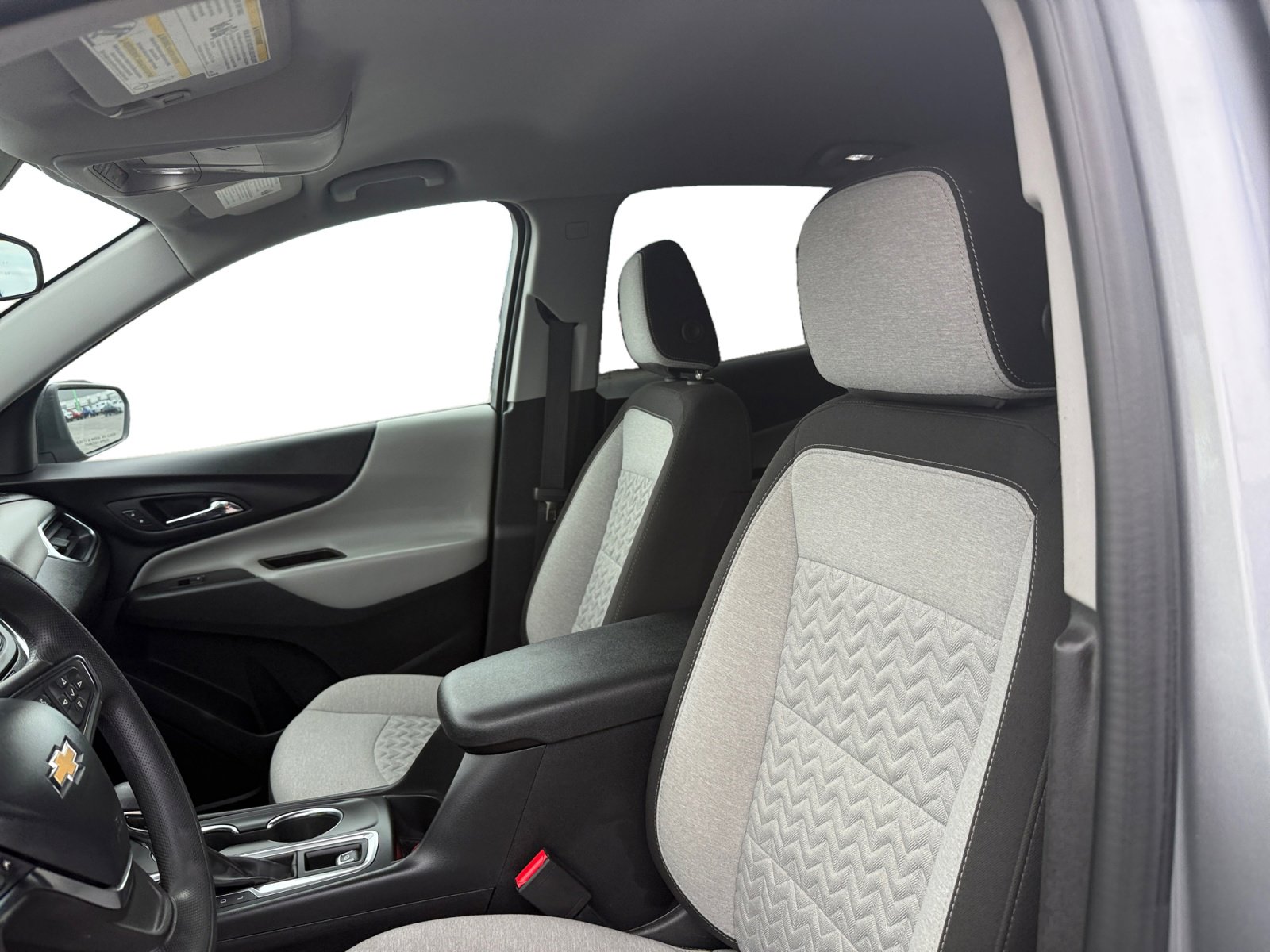 Used 2024 Chevrolet Equinox LS w/ LS Convenience Package FWD image 10