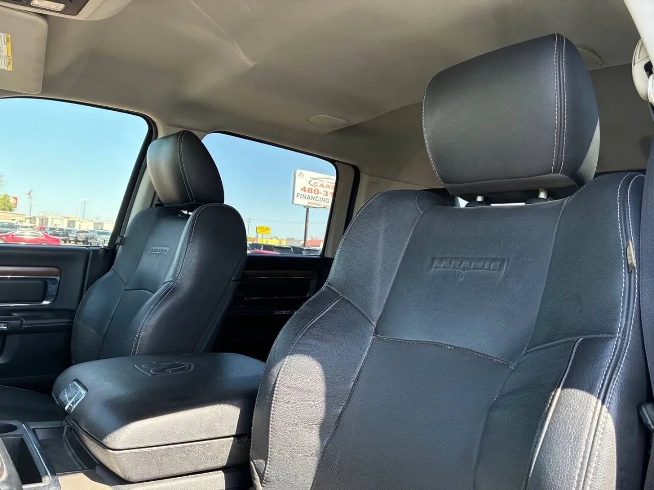 Used 2014 RAM 2500 Laramie w/ Convenience Group AWD/4WD image 15