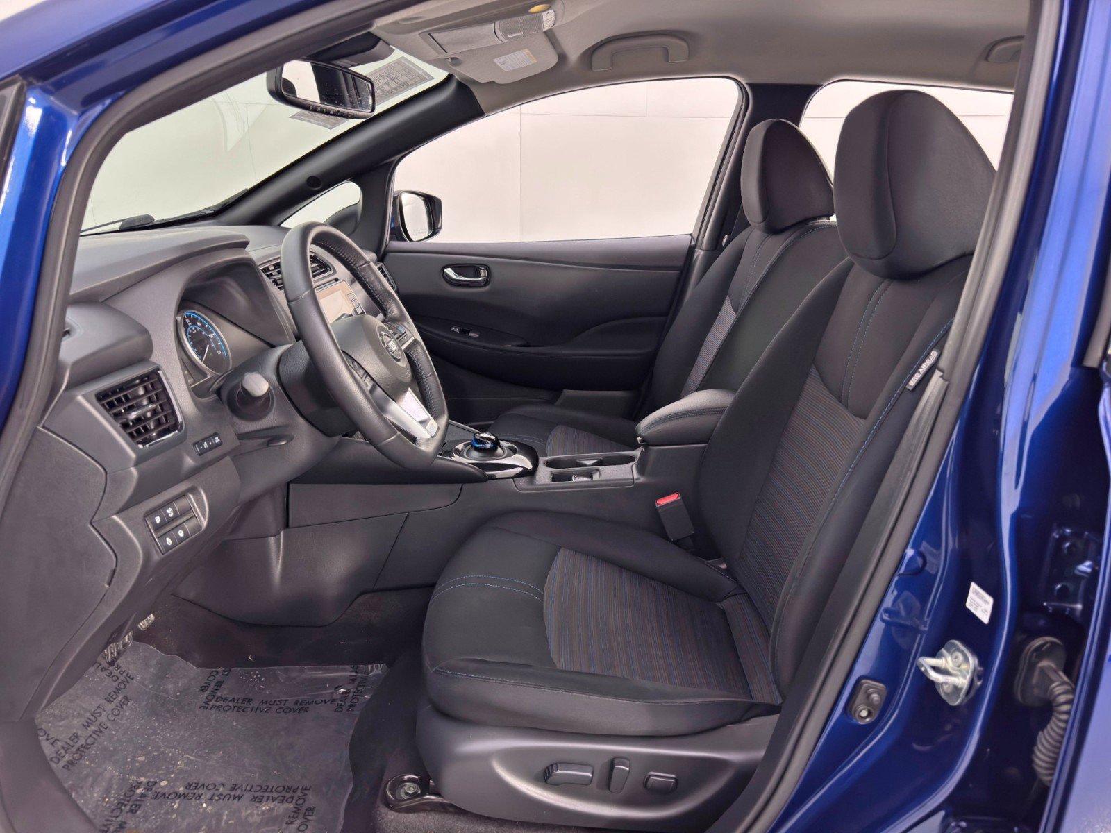 Used 2022 Nissan Leaf SV Plus image 15