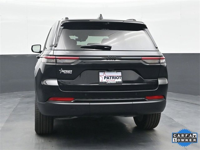 Used 2025 Jeep Grand Cherokee Limited w/ Luxury Tech Group II image 4