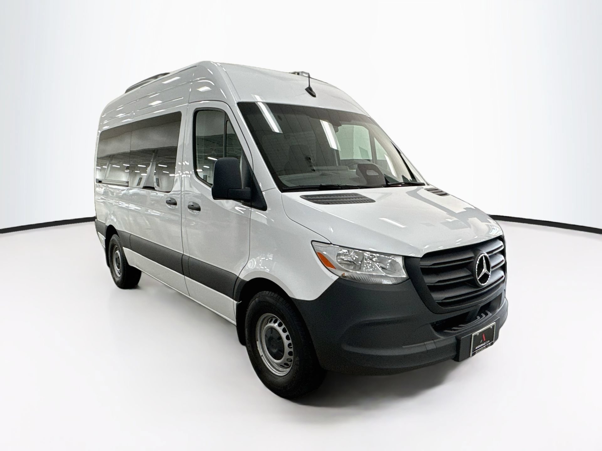 Certified 2025 Mercedes-Benz Sprinter 2500 image 1
