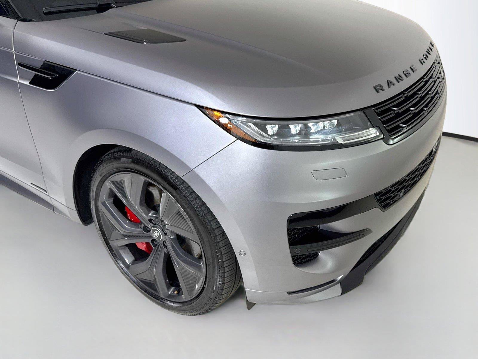 Used 2025 Land Rover Range Rover Sport Autobiography AWD/4WD image 33