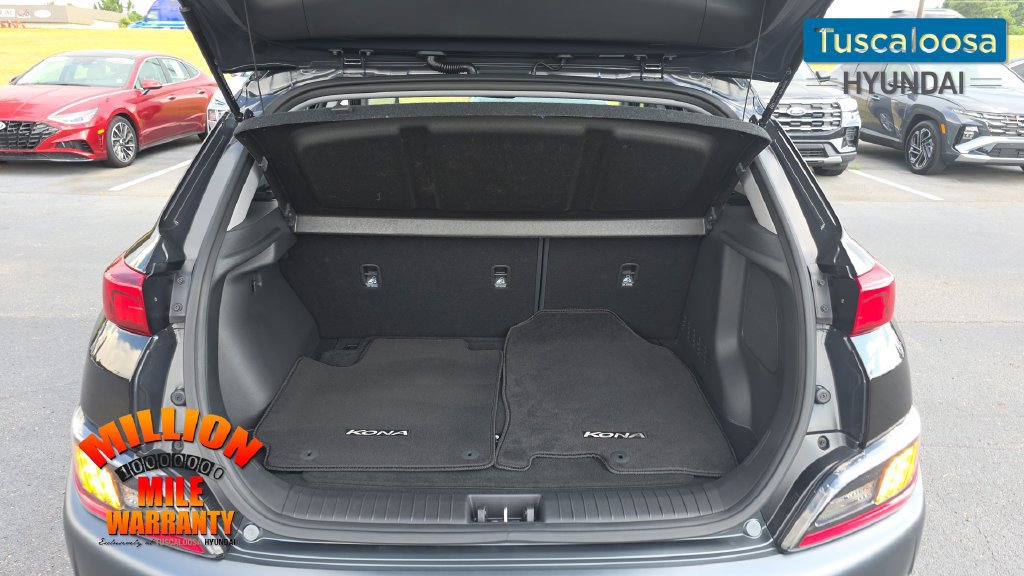 Used 2023 Hyundai Kona Limited FWD image 10