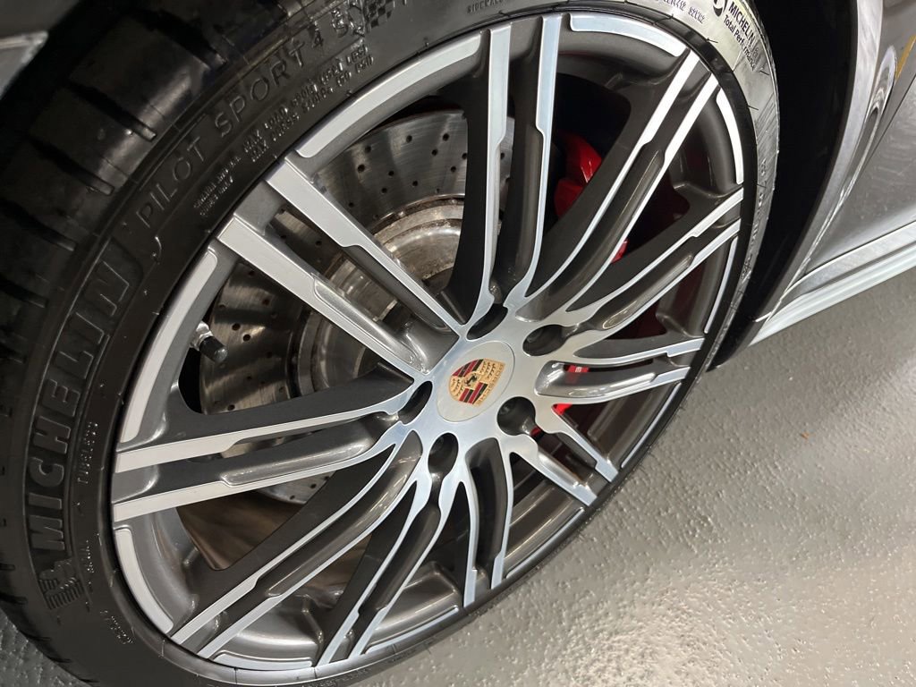 Used 2014 Porsche 911 Turbo AWD/4WD image 11