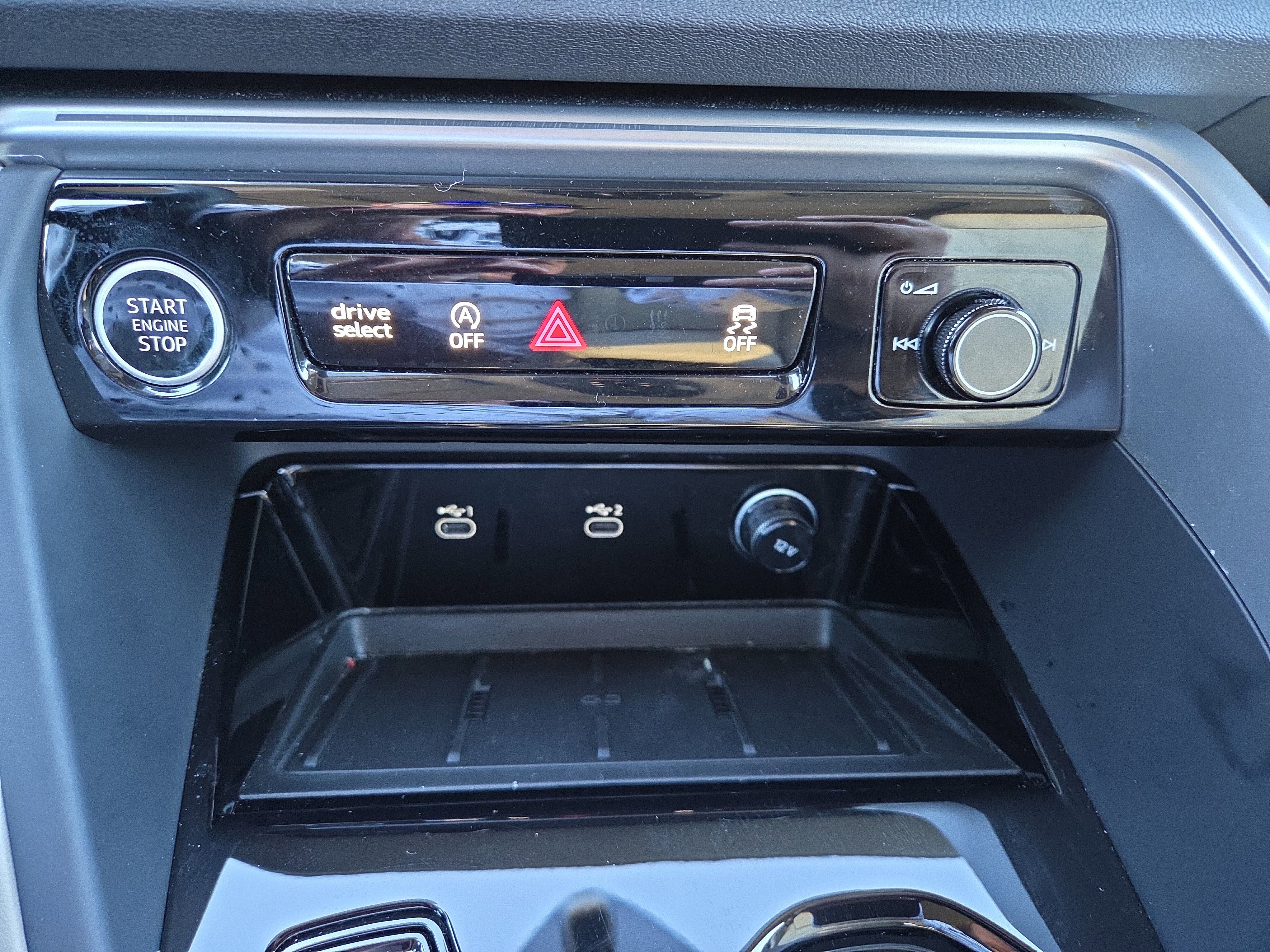 Used 2025 Audi Q5 Premium Plus w/ Premium Plus image 13