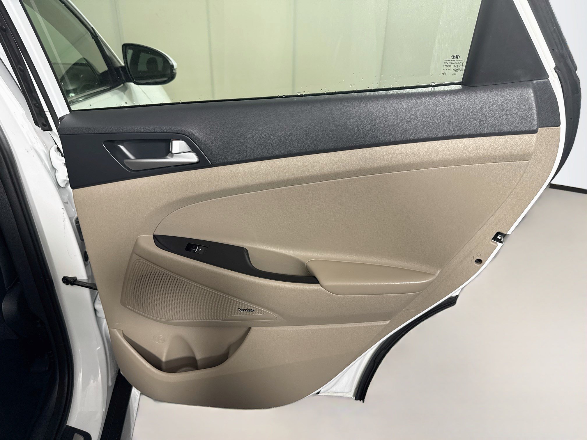 Used 2019 Hyundai Tucson Limited w/ Cargo Package AWD/4WD image 28