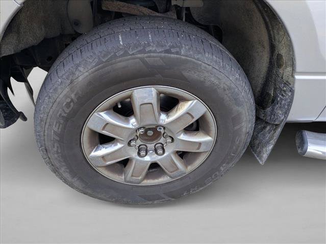 Used 2014 Ford F150 XLT w/ Equipment Group 302A Luxury AWD/4WD image 10