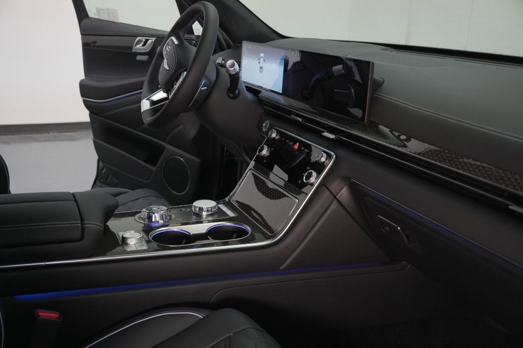 New 2025 Genesis GV80 3.5T e-SC image 44