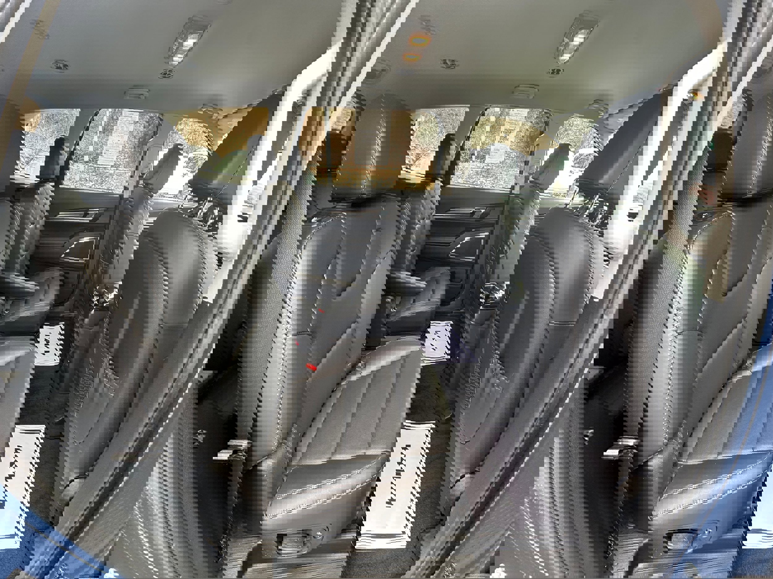 Used 2023 Kia Telluride S image 16