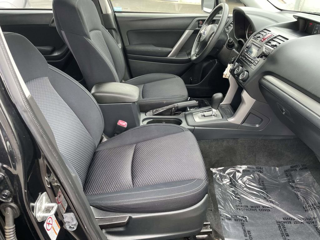Used 2015 Subaru Forester 2.5i w/ Alloy Wheel Package image 46