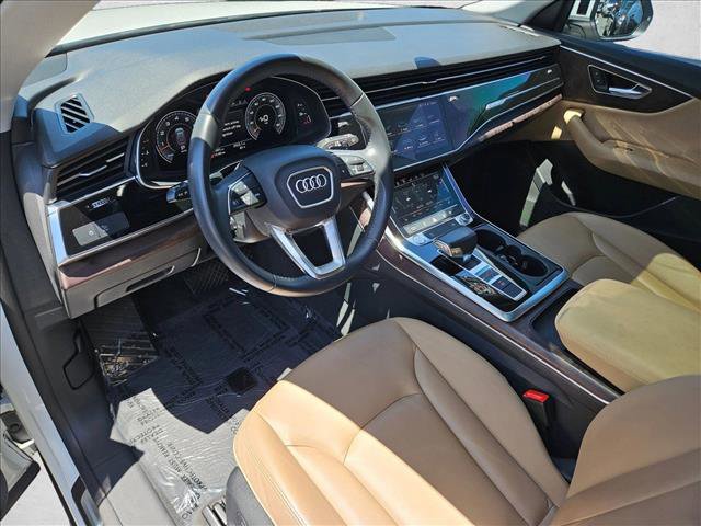 Used 2019 Audi Q8 Premium w/ Convenience Package AWD/4WD image 10