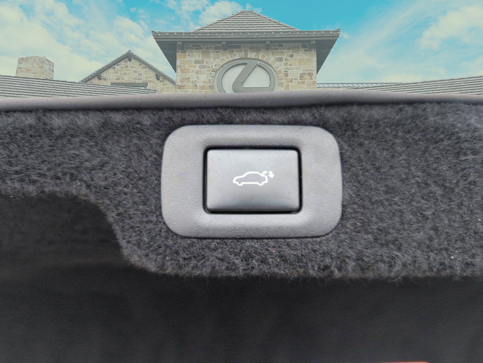 Certified 2021 Lexus LS 500 image 20