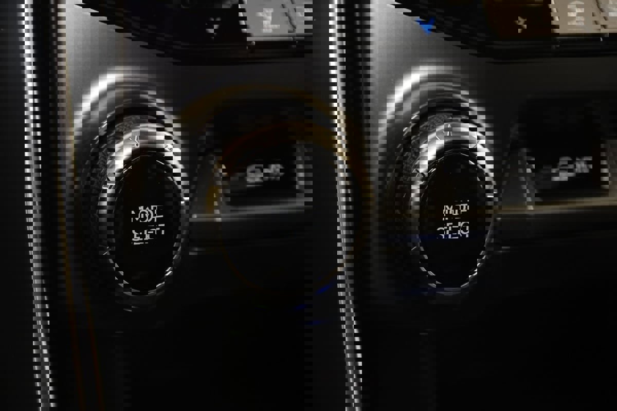 Used 2025 Lexus LX 600 4WD w/ Luxury Package image 41