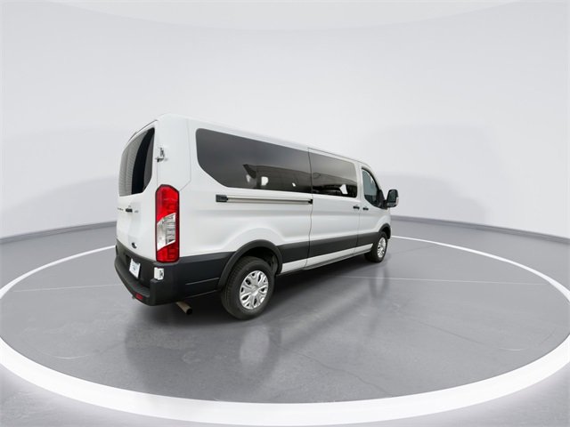 Used 2023 Ford Transit 350 XLT image 8