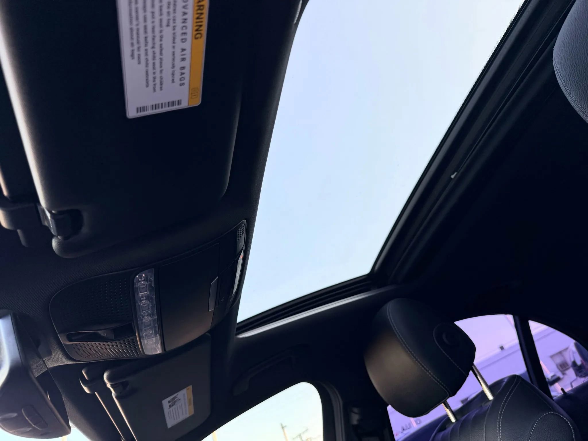 Used 2019 Mercedes-Benz E 300 image 23