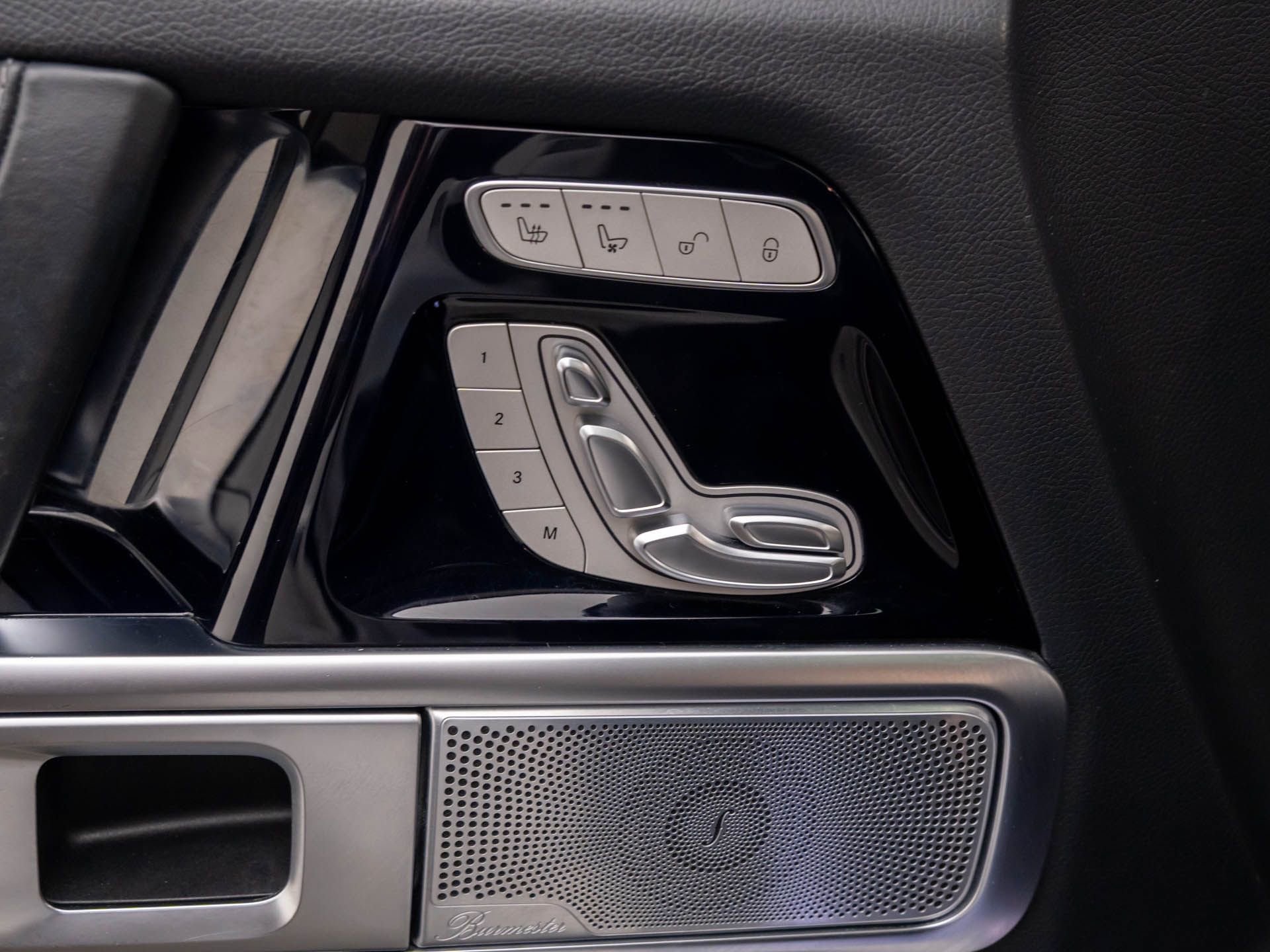 Used 2019 Mercedes-Benz G 550 G 550 w/ Exclusive Interior Package image 15