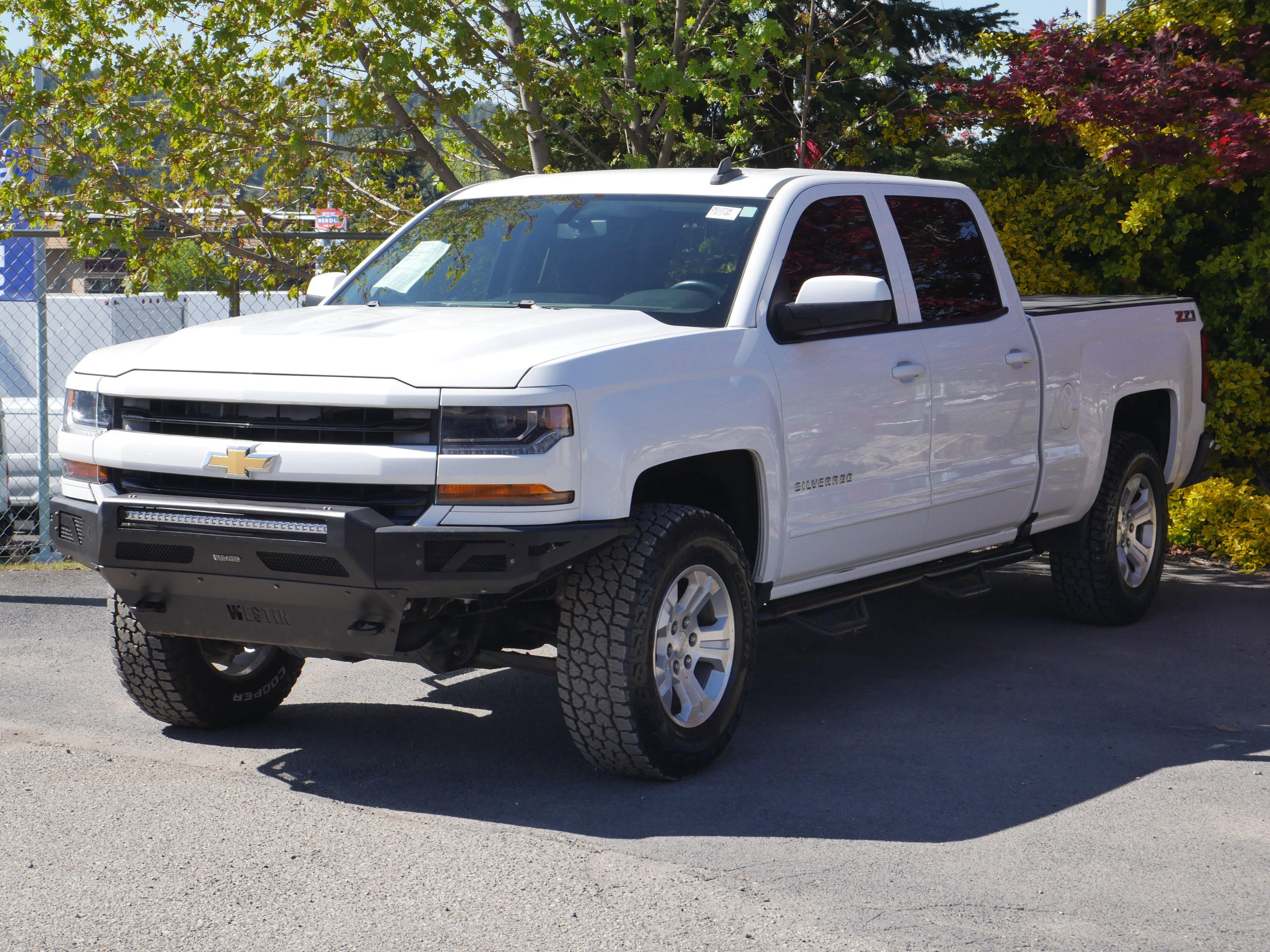 Used 2016 Chevrolet Silverado 1500 LT w/ All Star Edition AWD/4WD image 2