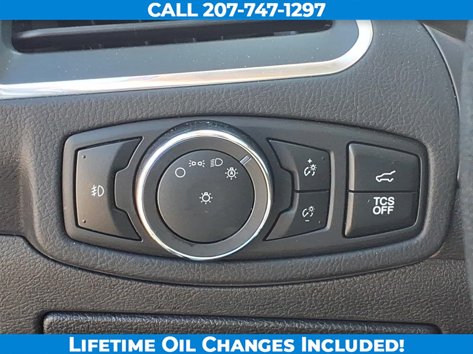 Used 2024 Ford Edge Titanium AWD/4WD image 16
