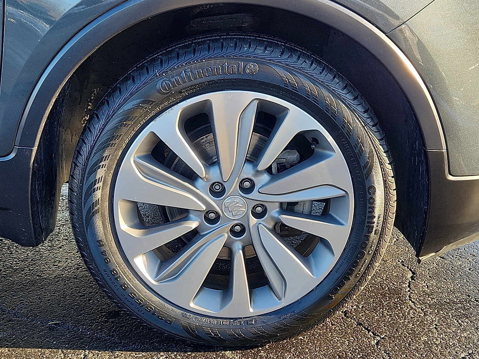 Used 2018 Buick Encore Preferred image 8