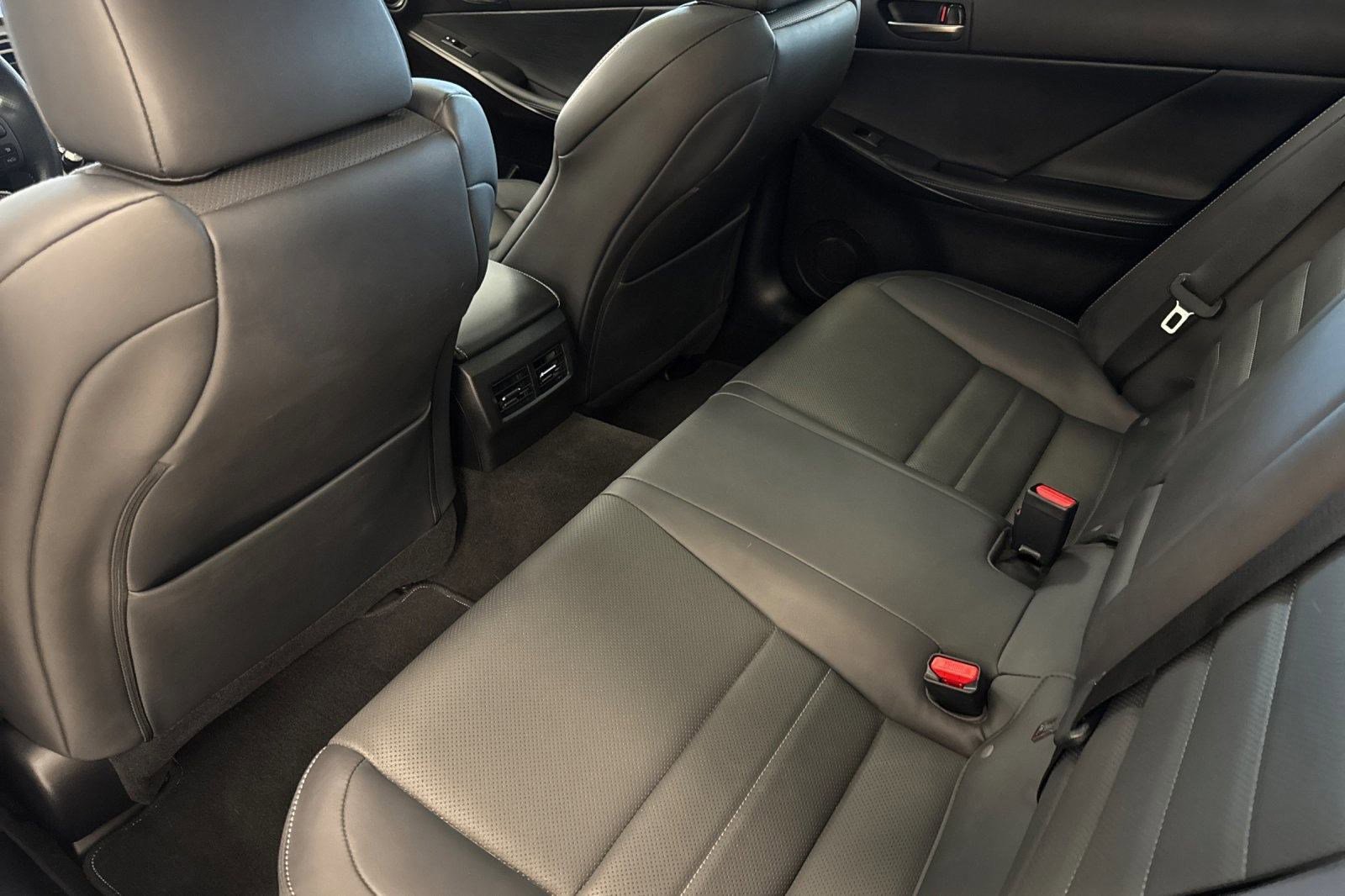 Certified 2025 Lexus IS 350 F Sport w/ Navigation Package image 25