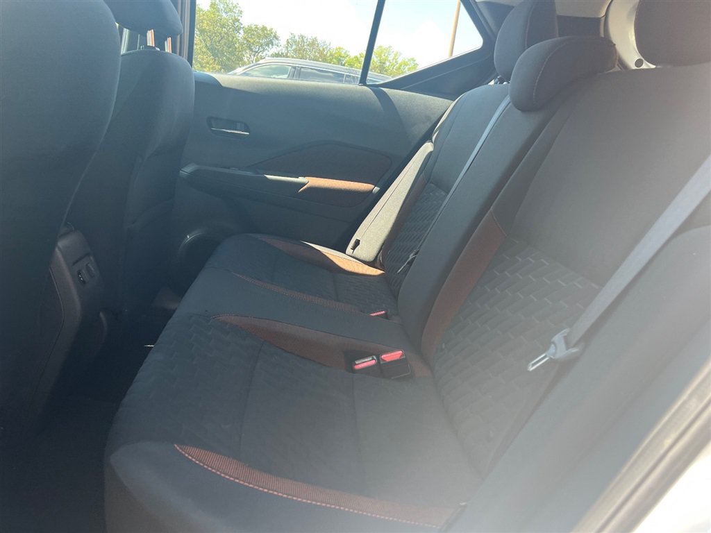 Used 2021 Nissan Kicks SR FWD image 19